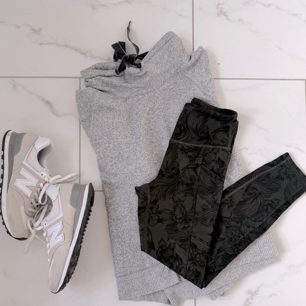 Balance Collection Leggings 💚🖤